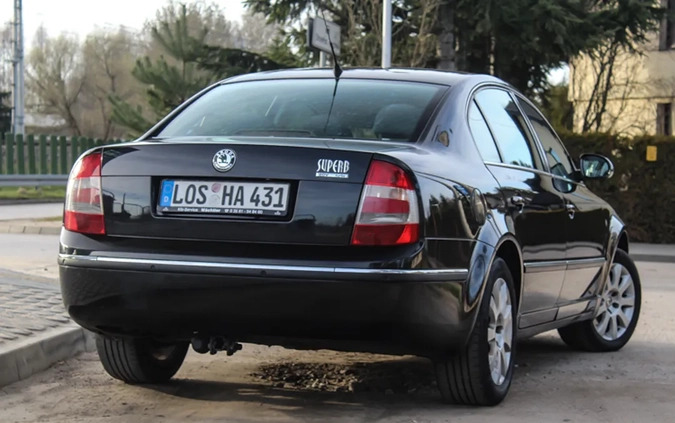 Skoda Superb cena 19900 przebieg: 240000, rok produkcji 2008 z Ciechanów małe 379